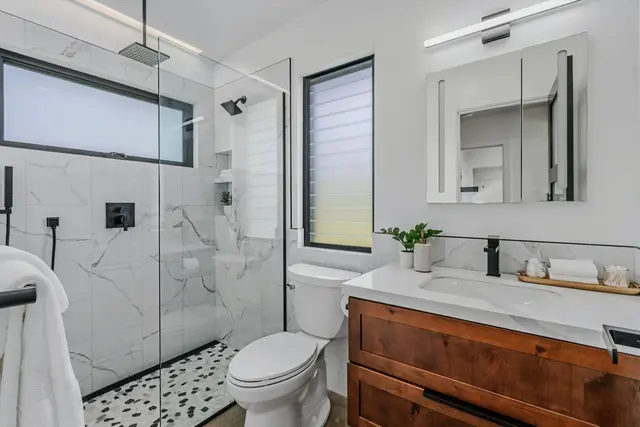 Listing Image for 1109 Pookela Rd B 22 of 45