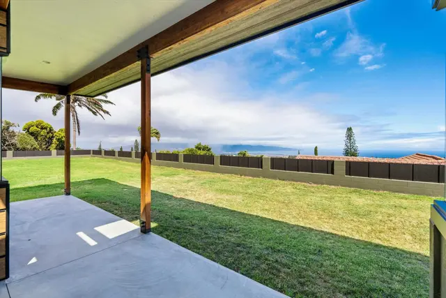 Listing Image for 1109 Pookela Rd B 29 of 45
