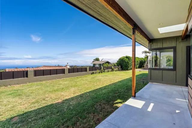 Listing Image for 1109 Pookela Rd B 31 of 45