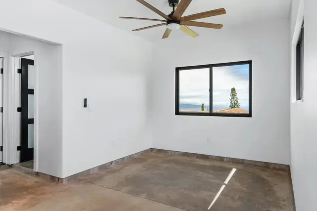 Listing Image for 1109 Pookela Rd B 38 of 45
