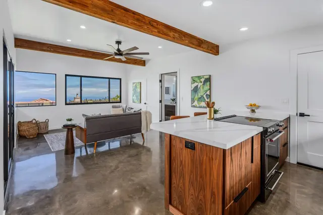 Listing Image for 1109 Pookela Rd B 4 of 45