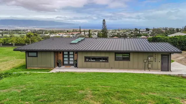 Listing Image for 1109 Pookela Rd B 45 of 45
