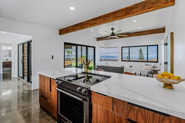 Listing Image for 1109 Pookela Rd B 6 of 45
