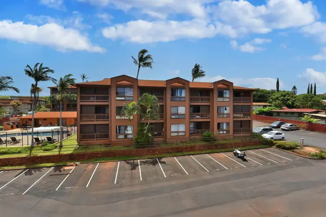 Listing Image for 3740 Lower Honoapiilani Rd A305 13 of 37