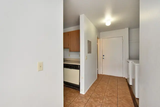 Listing Image for 3740 Lower Honoapiilani Rd A305 22 of 37