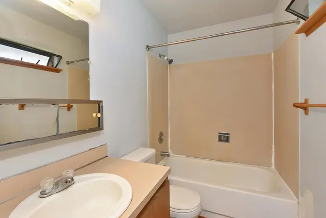 Listing Image for 3740 Lower Honoapiilani Rd A305 24 of 37