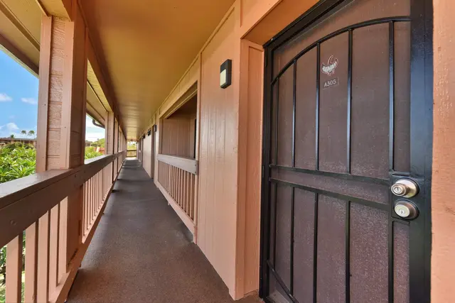 Listing Image for 3740 Lower Honoapiilani Rd A305 25 of 37