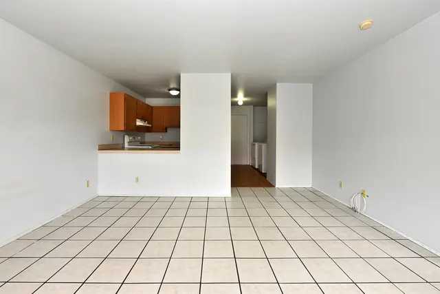 Listing Image for 3740 Lower Honoapiilani Rd A305 6 of 37