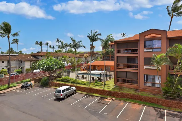 Listing Image for 3740 Lower Honoapiilani Rd A305 9 of 37