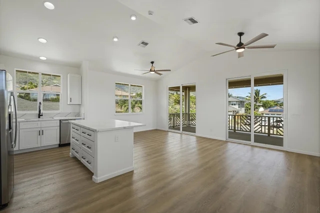 Listing Image for 15 Awikiwiki Pl 13 of 30