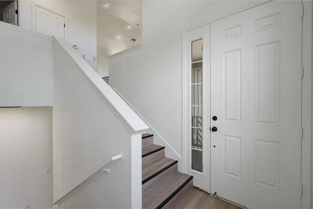 Listing Image for 15 Awikiwiki Pl 5 of 30