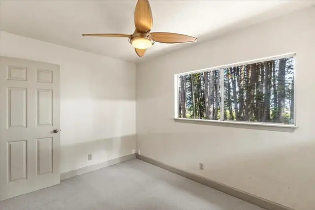 Listing Image for 2481 Liliko'i Rd Unit B 30 of 45