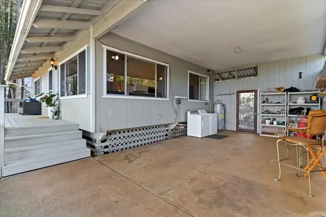 Listing Image for 2481 Liliko'i Rd Unit B 35 of 45