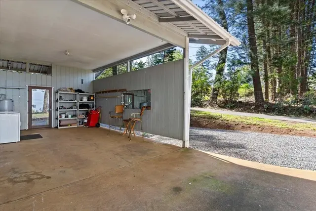 Listing Image for 2481 Liliko'i Rd Unit B 37 of 45