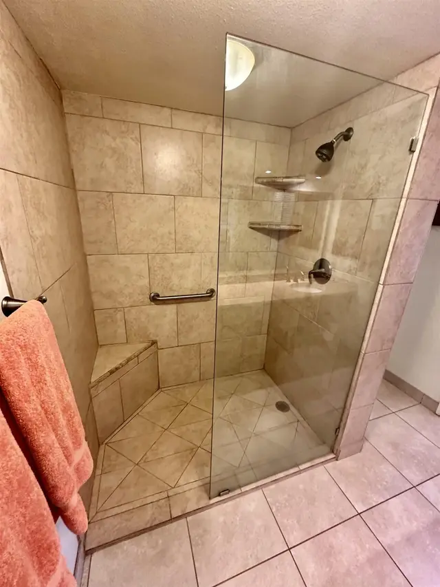 Listing Image for 50 Kepuhi Pl 160 25 of 32