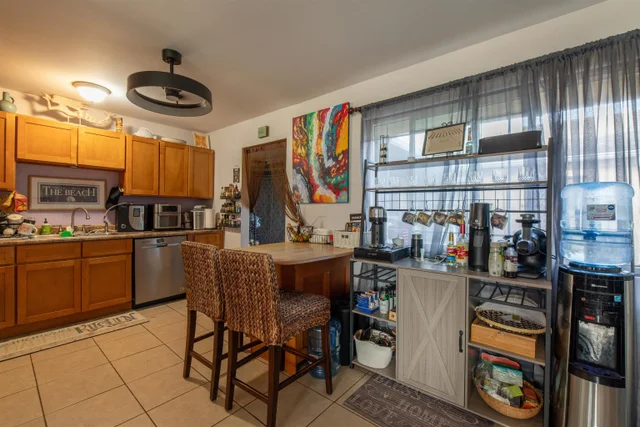 Listing Image for 41 Palekana St 16 of 26