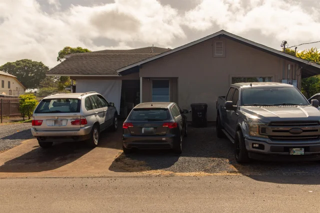 Listing Image for 41 Palekana St 3 of 26