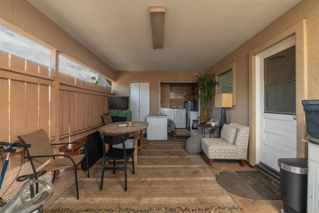 Listing Image for 41 Palekana St 4 of 26