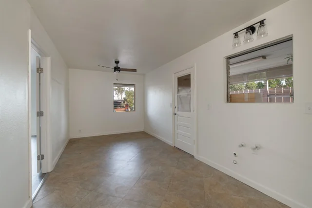 Listing Image for 41 Palekana St 6 of 26