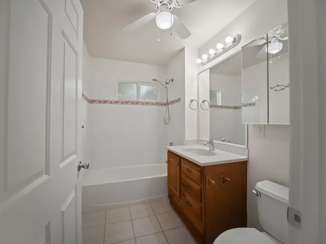 Listing Image for 45 Halili Ln 12k 15 of 31
