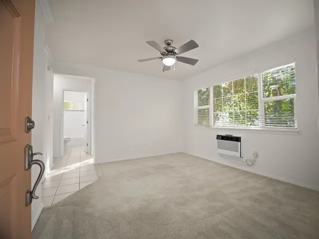 Listing Image for 45 Halili Ln 12k 3 of 31