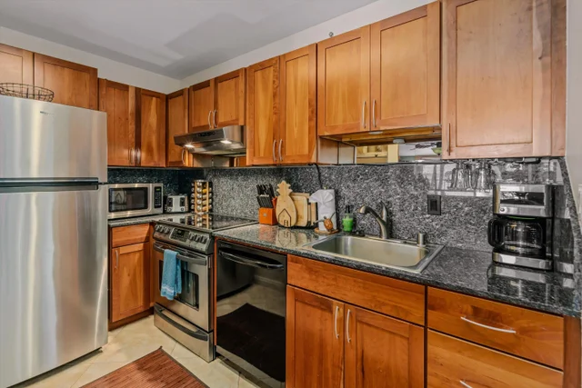 Listing Image for 4327 Lower Honoapiilani Rd 602b 12 of 26