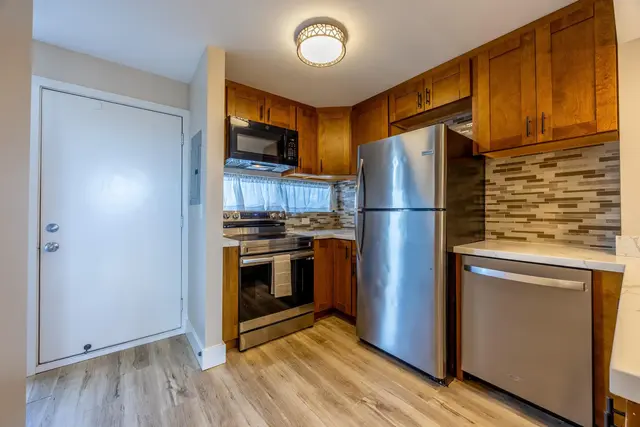 Listing Image for 3676 Lower Honoapiilani Rd A301 9 of 27
