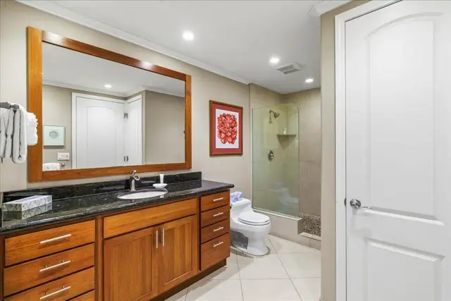 Listing Image for 2661 Kekaa Dr J-211 17 of 36