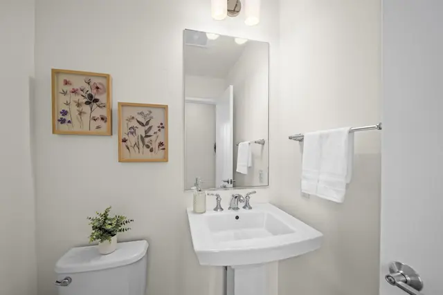 Listing Image for 73 Piilaniwahine Pl 2104 15 of 43