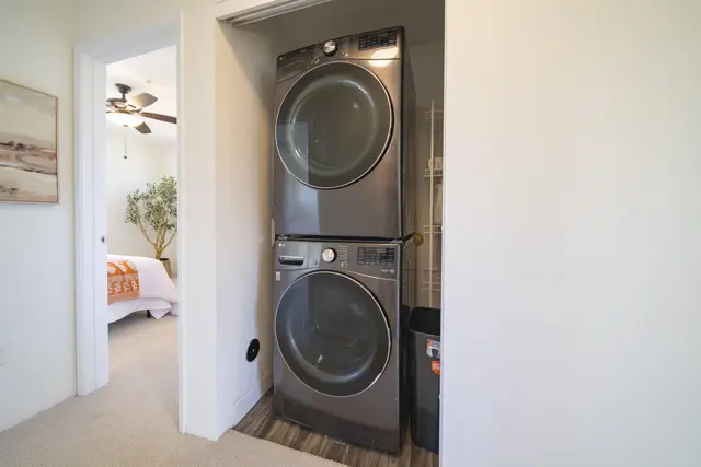 Listing Image for 73 Piilaniwahine Pl 2104 24 of 43
