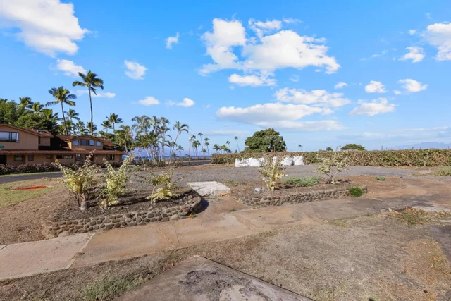 Listing Image for 5 Puakukui Pl 5-2 5 of 14