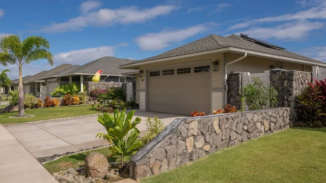 Listing Image for 295 Pua Kalaunu Loop 3 of 33