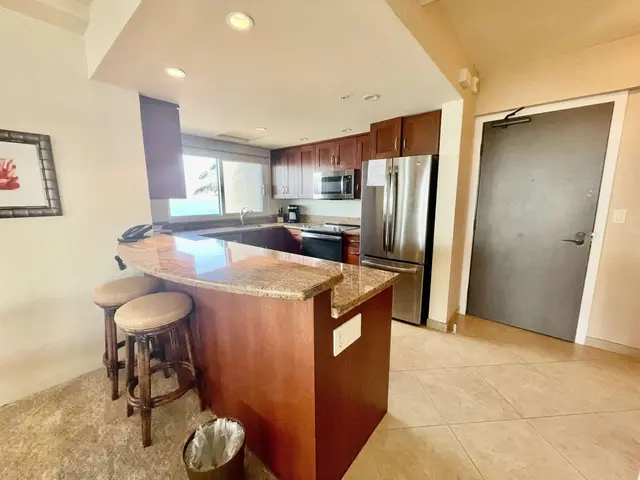 Listing Image for 2481 Kaanapali Pkwy 551w 11 of 40