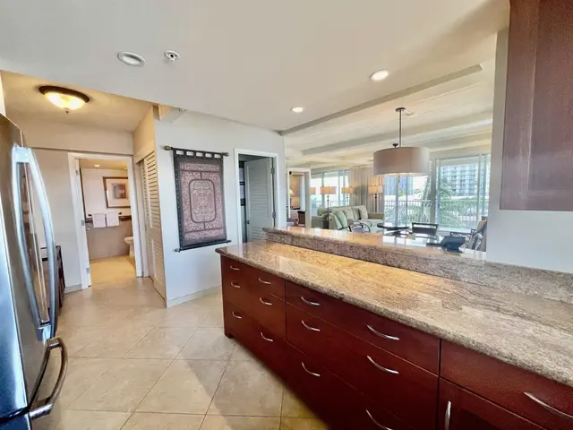Listing Image for 2481 Kaanapali Pkwy 551w 15 of 40