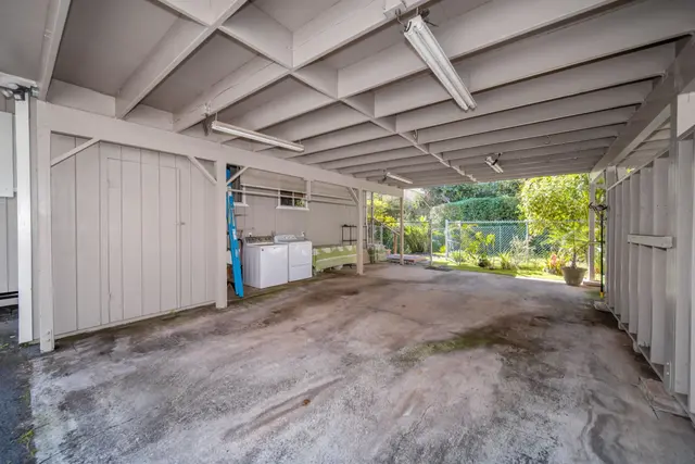 Listing Image for 132 Mahola St 35 of 37
