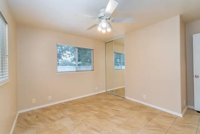 Listing Image for 44 Wawali St 19 of 35