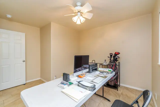Listing Image for 44 Wawali St 22 of 35