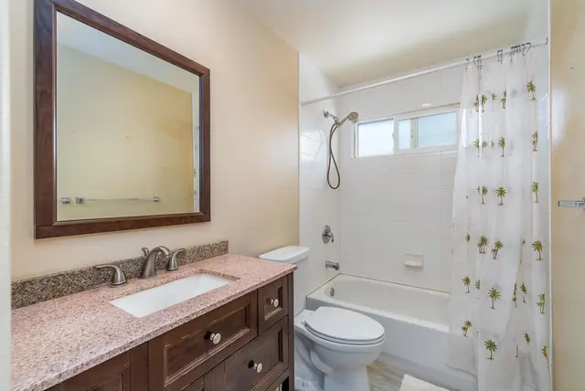 Listing Image for 44 Wawali St 28 of 35