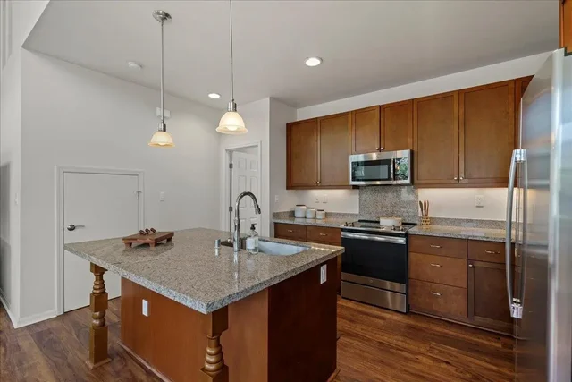 Listing Image for 394 Kahoma Village Loop 55 8 of 21