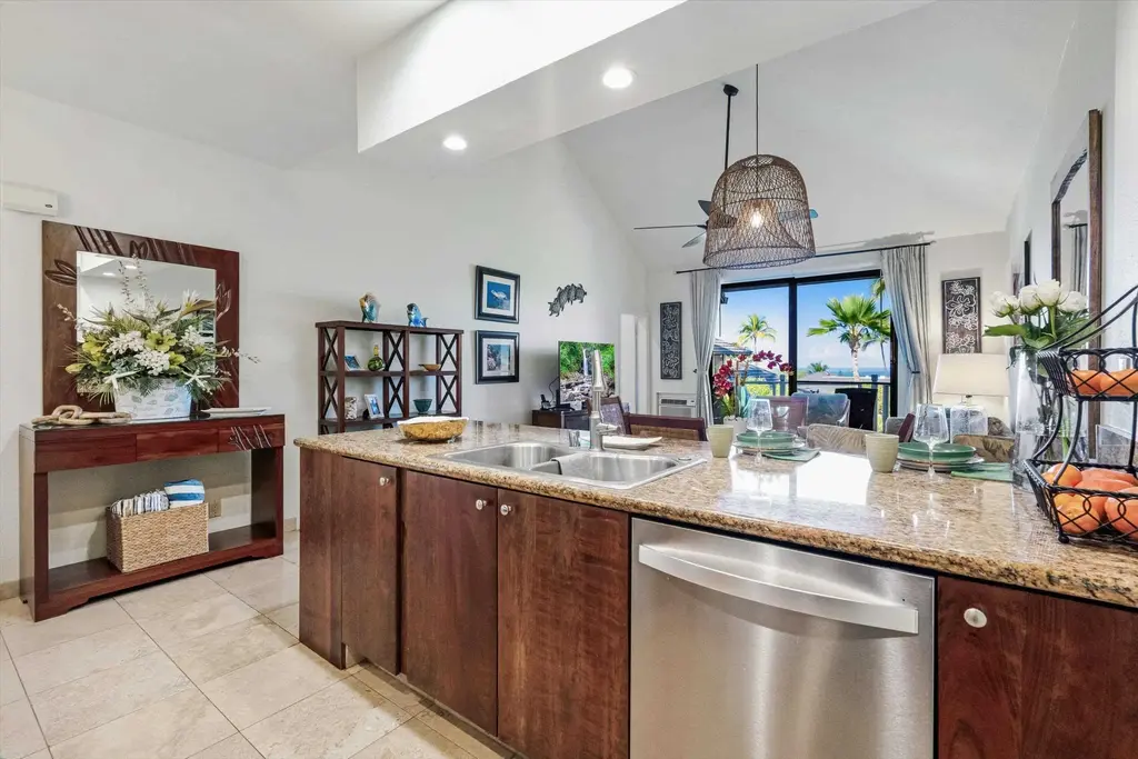 155 Wailea Ike Pl 40, Wailea/Makena