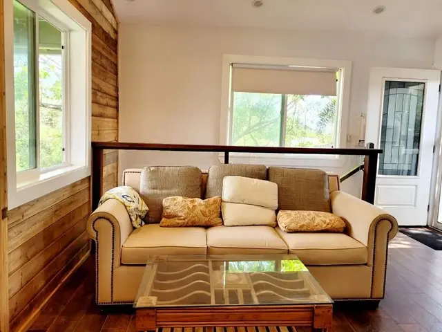 Listing Image for 125 Naniloa Dr 28 of 37