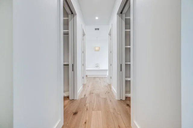 Listing Image for 500 Mahana Ridge St 28 of 49