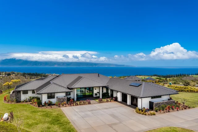 Listing Image for 500 Mahana Ridge St 46 of 49