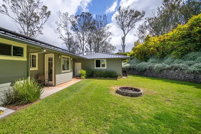 Listing Image for 728 Olinda Rd B 25 of 39