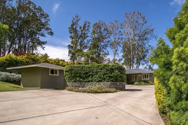 Listing Image for 728 Olinda Rd B 33 of 39