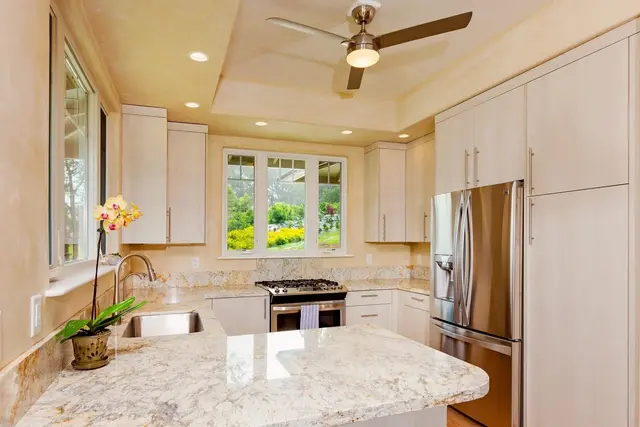Listing Image for 728 Olinda Rd B 7 of 39