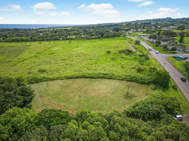 Listing Image for 2767 Unit B Hana Hwy 0002 10 of 25