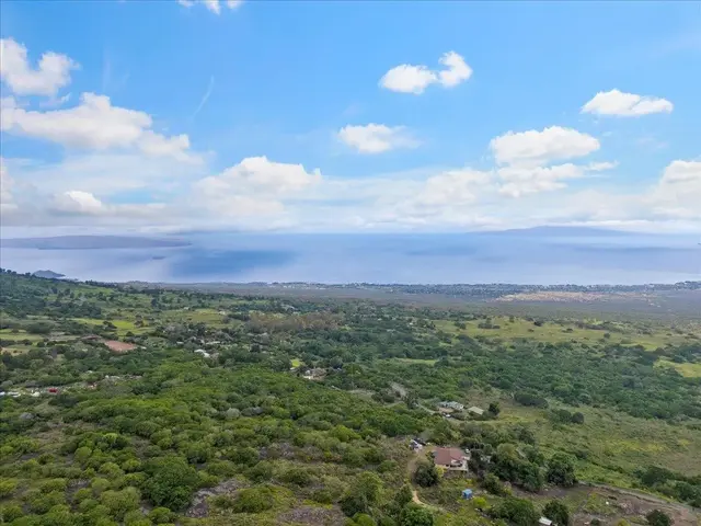 Listing Image for 0 Kula Hwy 31 of 32