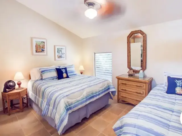 Listing Image for 4909 Lower Honoapiilani Rd D4 10 of 21