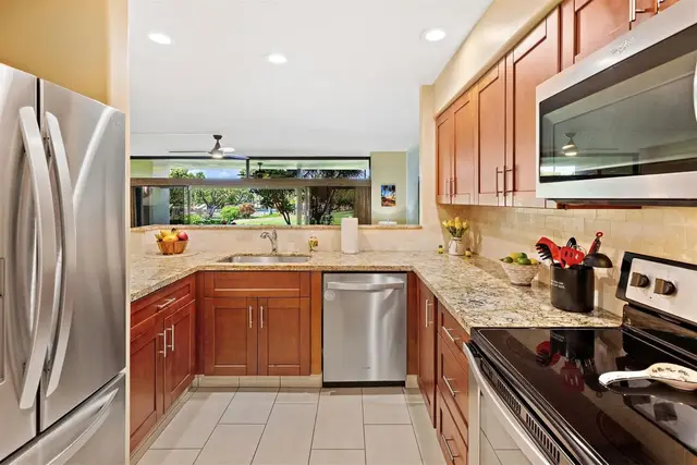 Listing Image for 2560 Kekaa Dr F 102 14 of 36